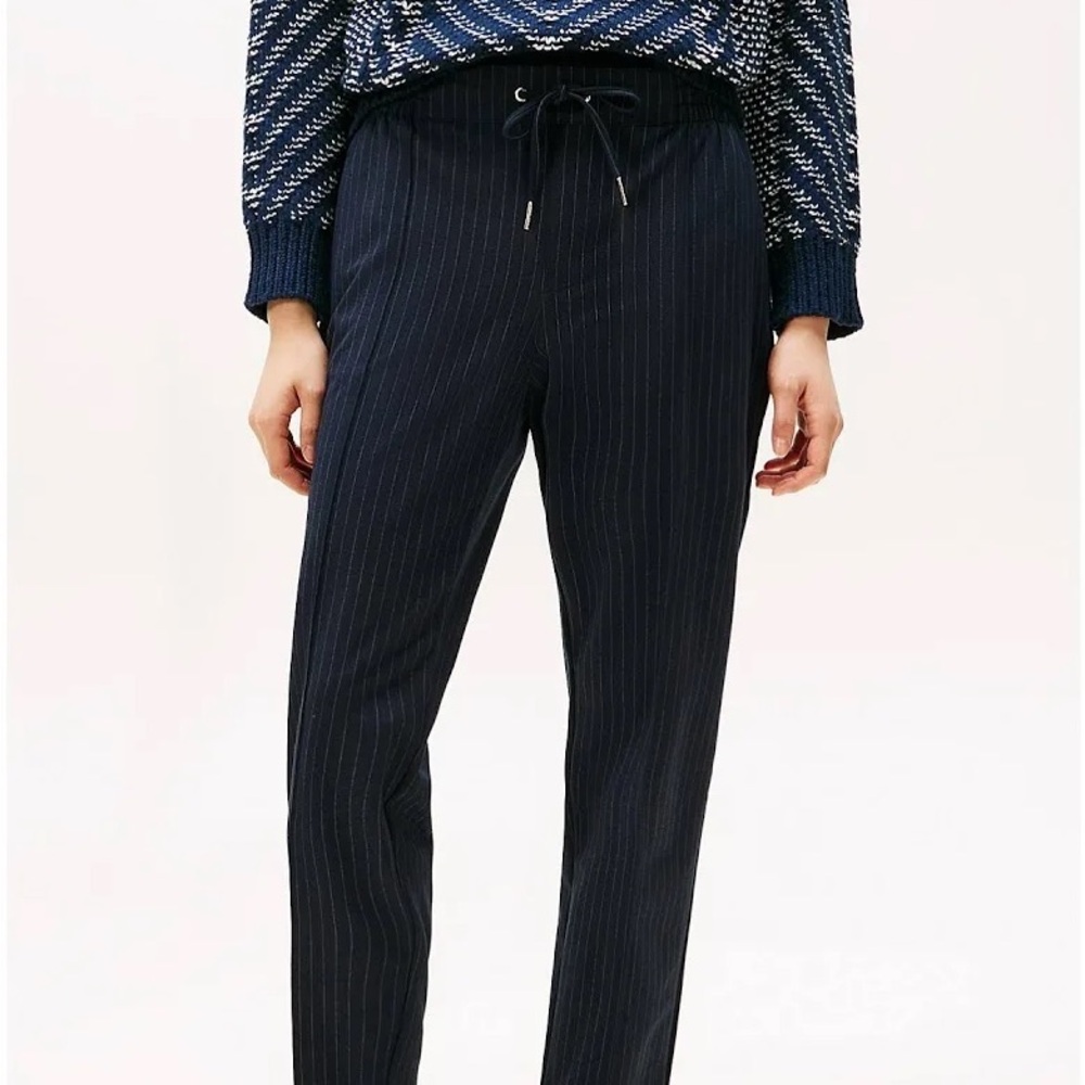 Tapered Drawstring Pant (Navy blue)